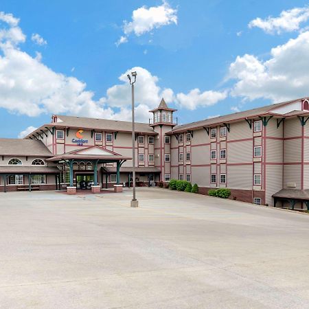 Comfort Inn Warrensburg Station Exteriör bild
