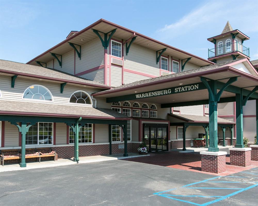 Comfort Inn Warrensburg Station Exteriör bild